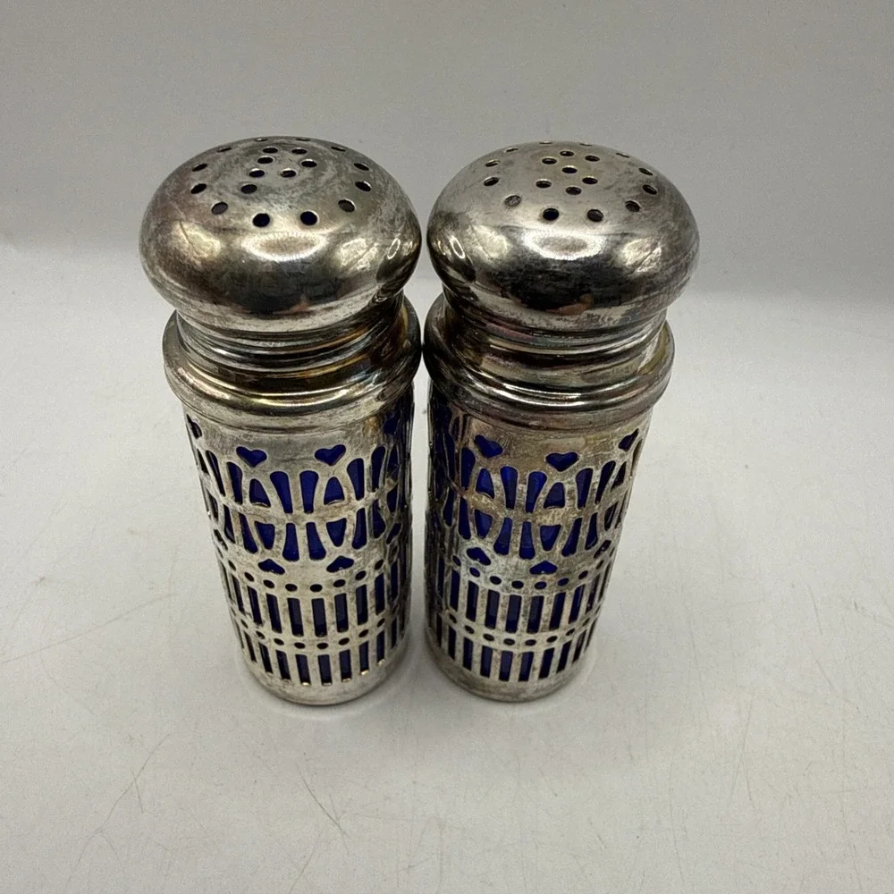 Vintage Cobalt Blue Glass Salt & Pepper Shaker Patent 1014132 Silver 3